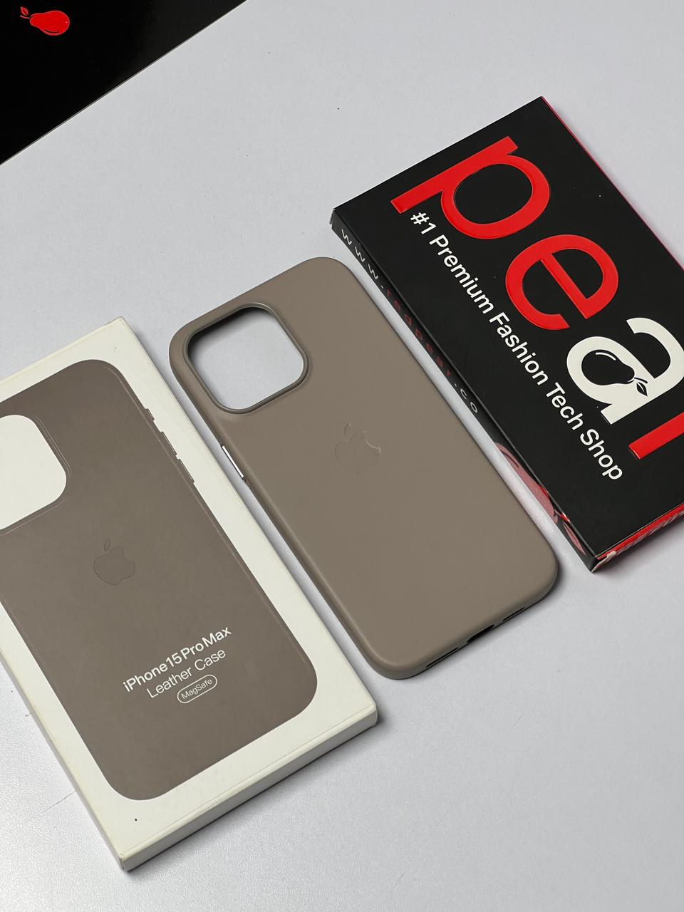 iPhone 15 Pro Max Natural Titanium Leather Case (RPS)