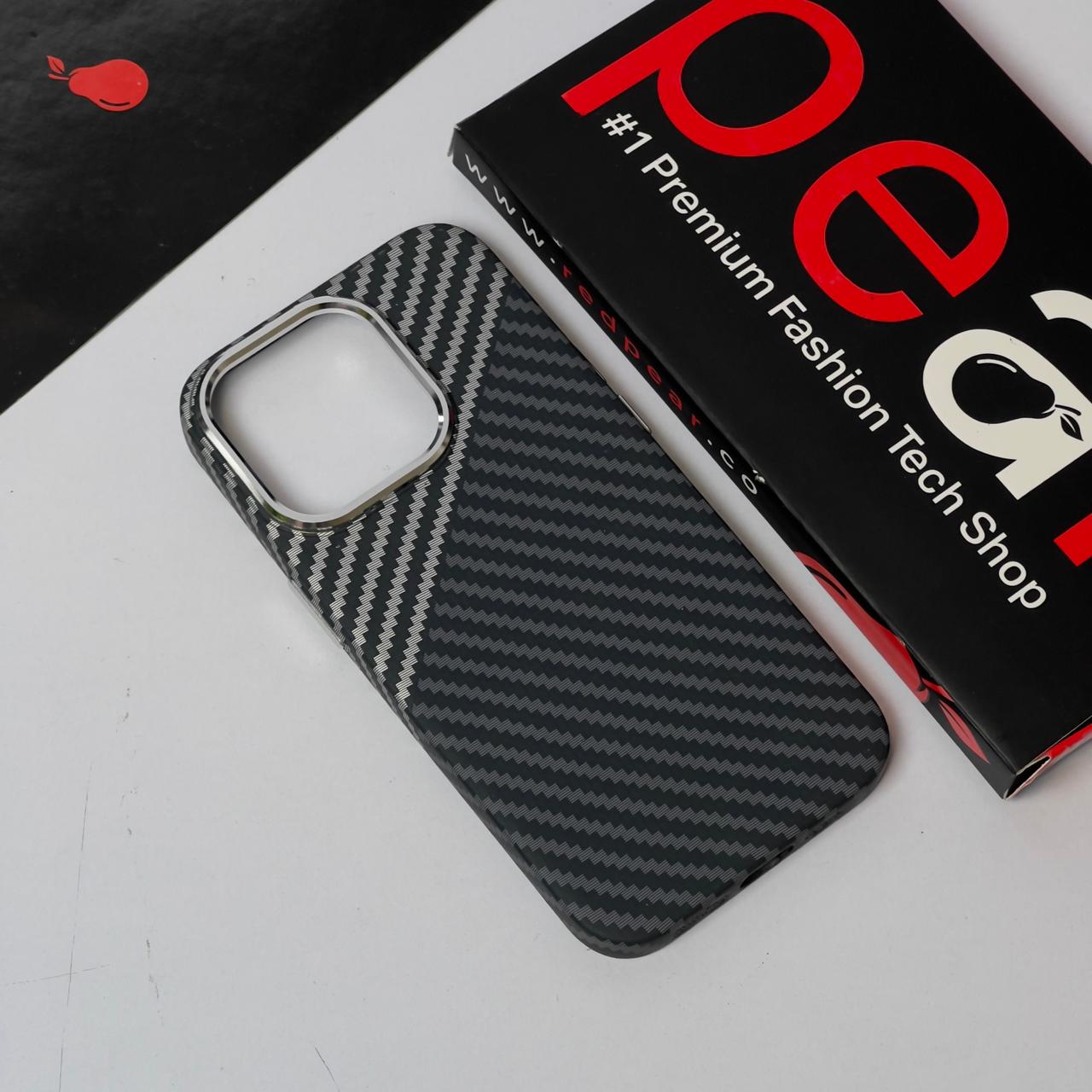 iPhone 14 Pro Diagonal Carbon case (RPS)