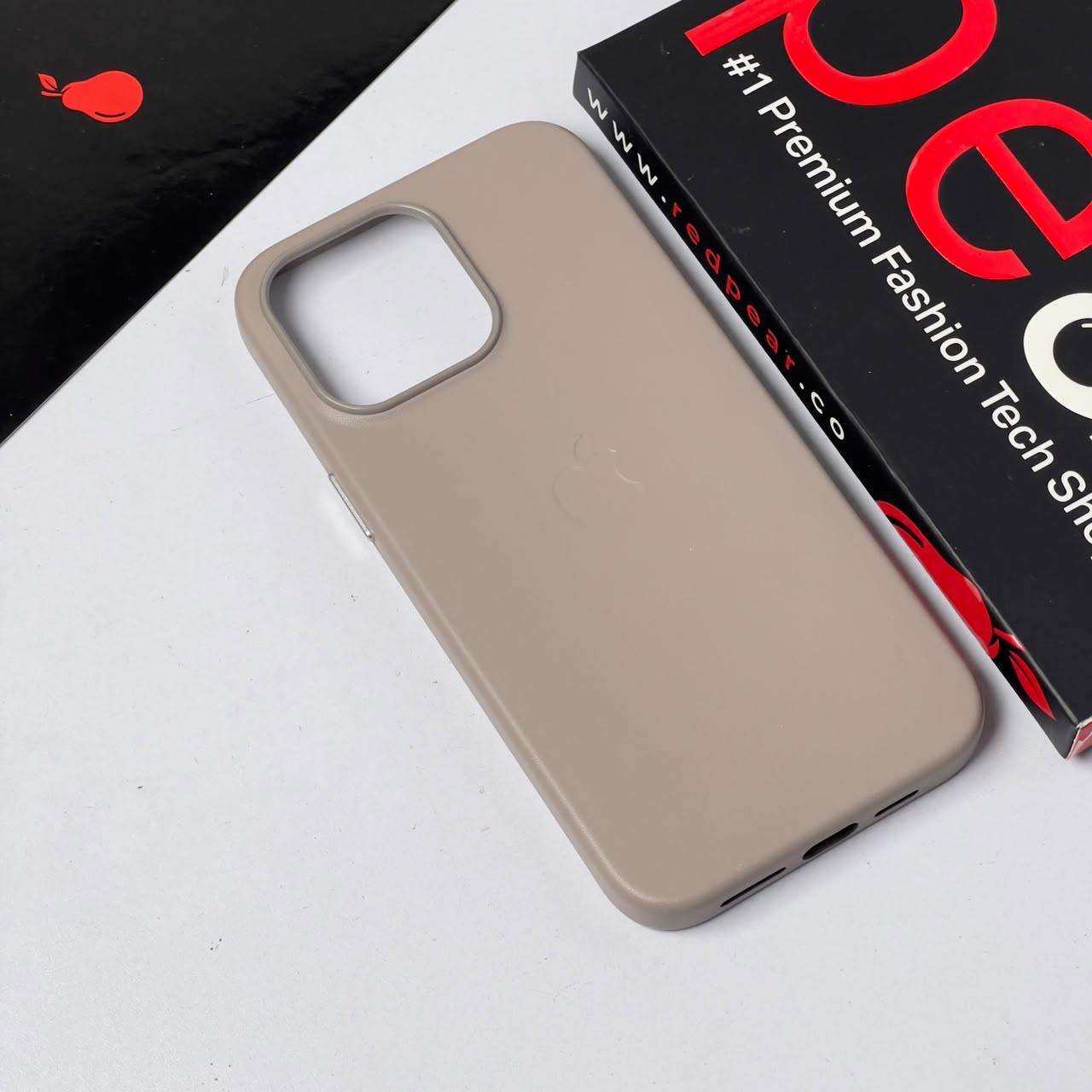 iPhone 15 Pro Max Natural Titanium Apple Leather Case (RPS)