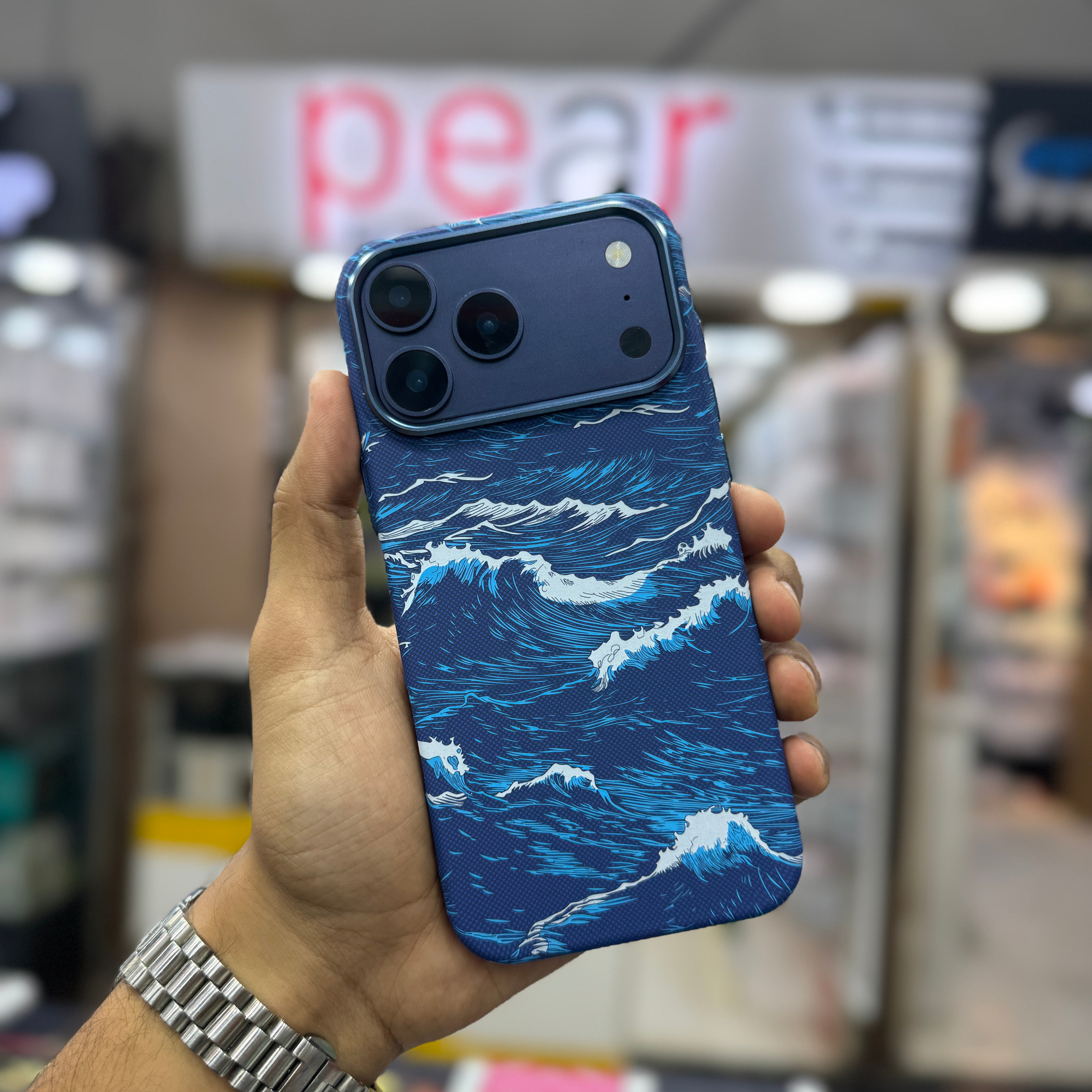 Ocean Wave Carbon Premium Quality Case