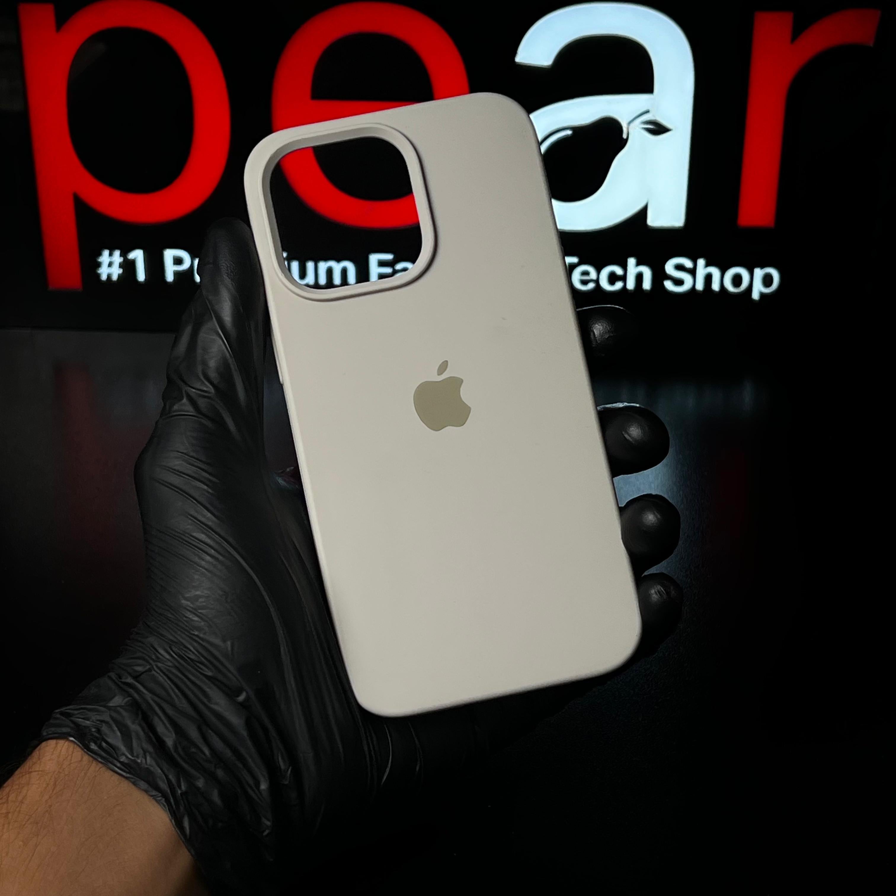 iPhone 13 Pro Light Grey Silicon Case (RPS)