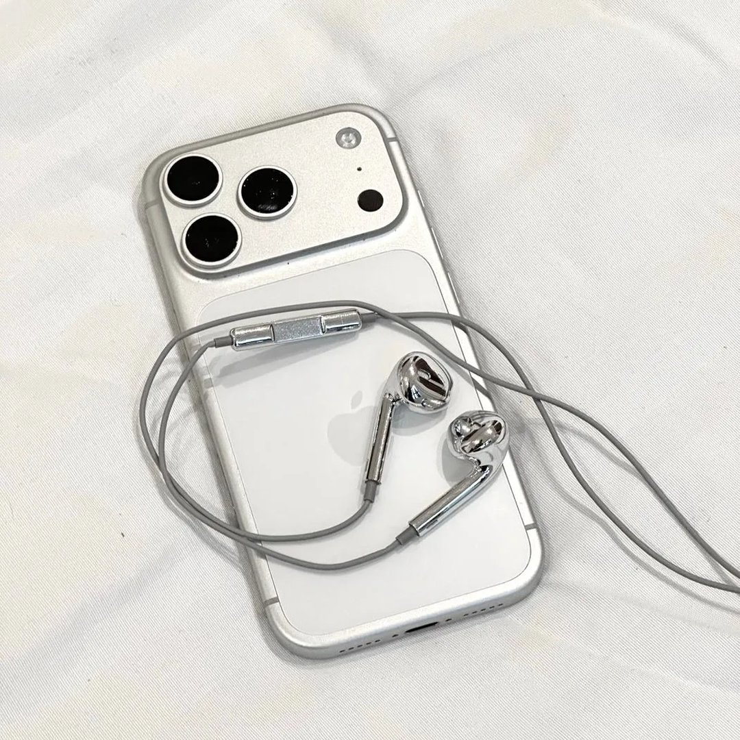 Silver Chrome Handsfree Premium Quality (Limited Edition)