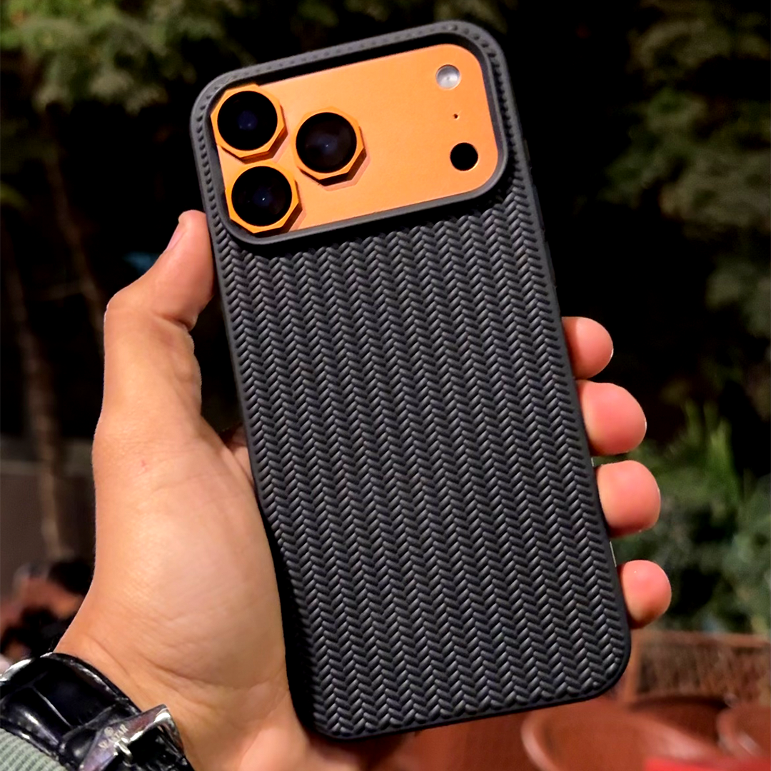 Knitted Pattern Textured Premium Case